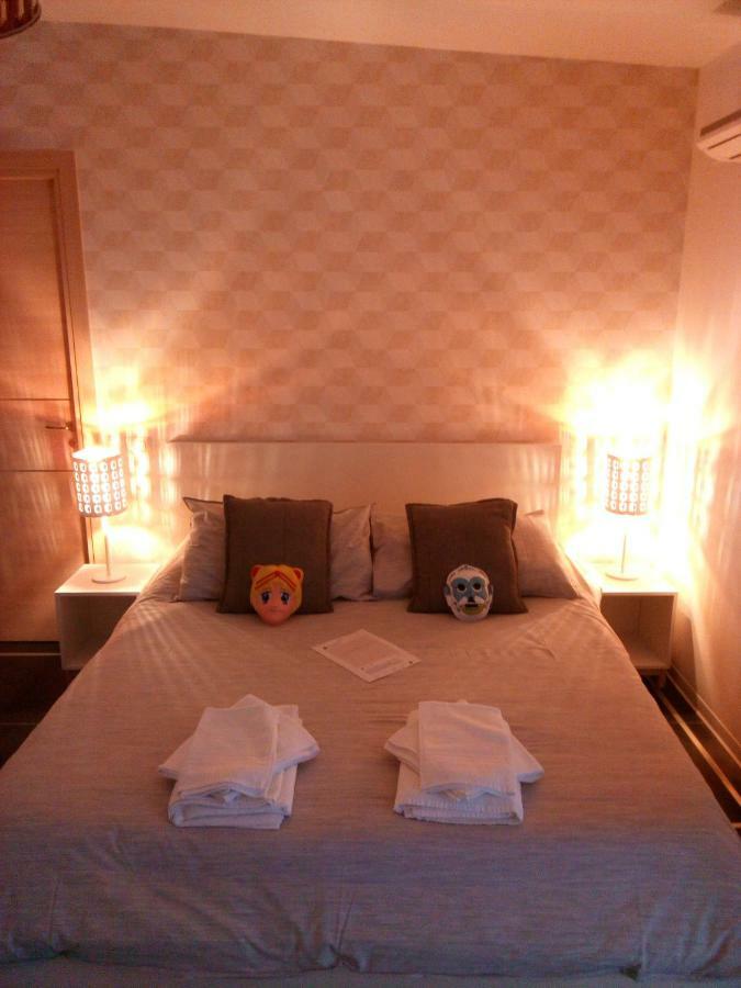 Civico 27 Hotel โกเซนซา ภายนอก รูปภาพ