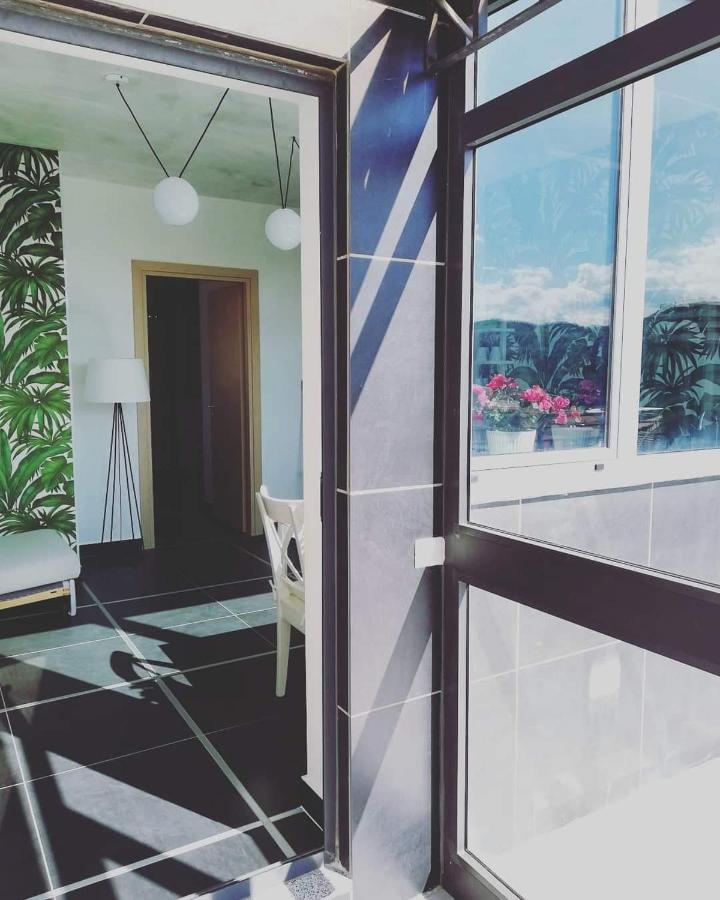 Civico 27 Hotel โกเซนซา ภายนอก รูปภาพ